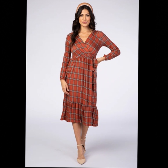 Reborn J Dresses & Skirts - Rust Plaid Wrap Long Sleeve Midi Dress